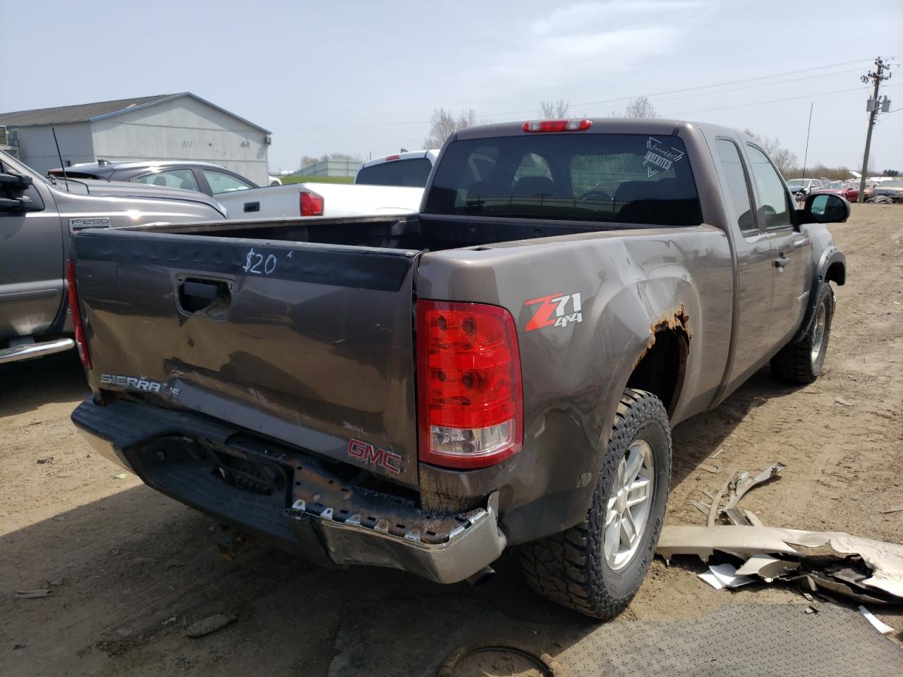 Photo 4 from auction – 2008 GMC SIERRA K15 with VIN 2GTEK19J981112104
