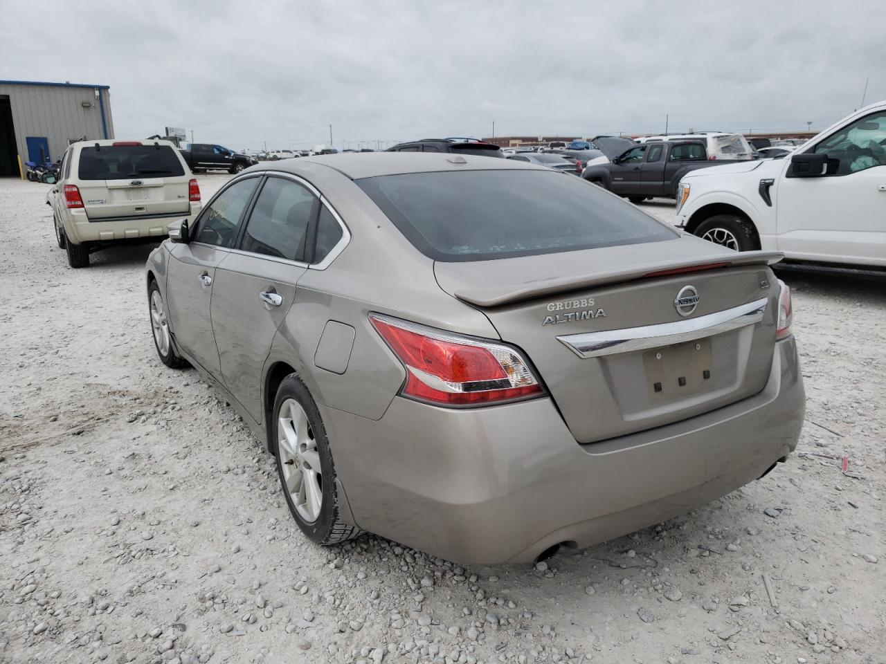Photo 3 from auction – 2015 NISSAN ALTIMA 2.5 with VIN 1N4AL3AP9FC137993