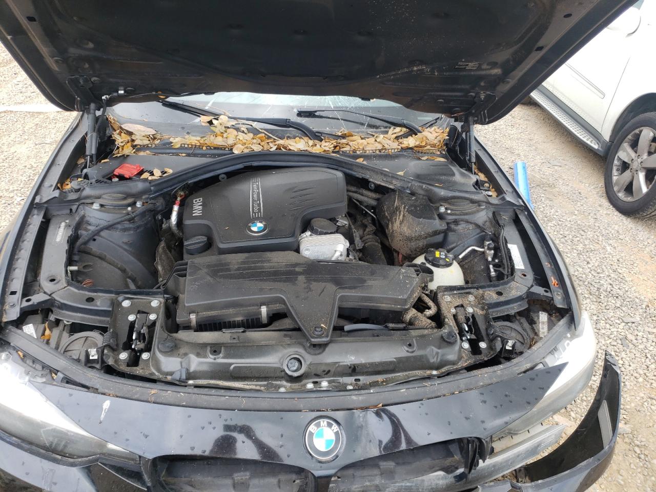 Photo 7 from auction – 2014 BMW 320 I with VIN WBA3B1C57EP680320