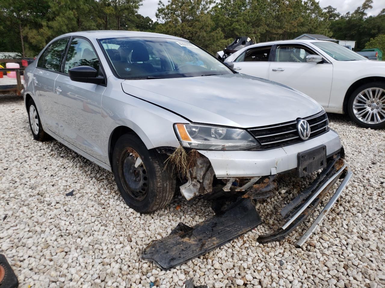 VOLKSWAGEN JETTA BASE 2015 with VIN 3VW2K7AJ7FM425589 - Photo from auction