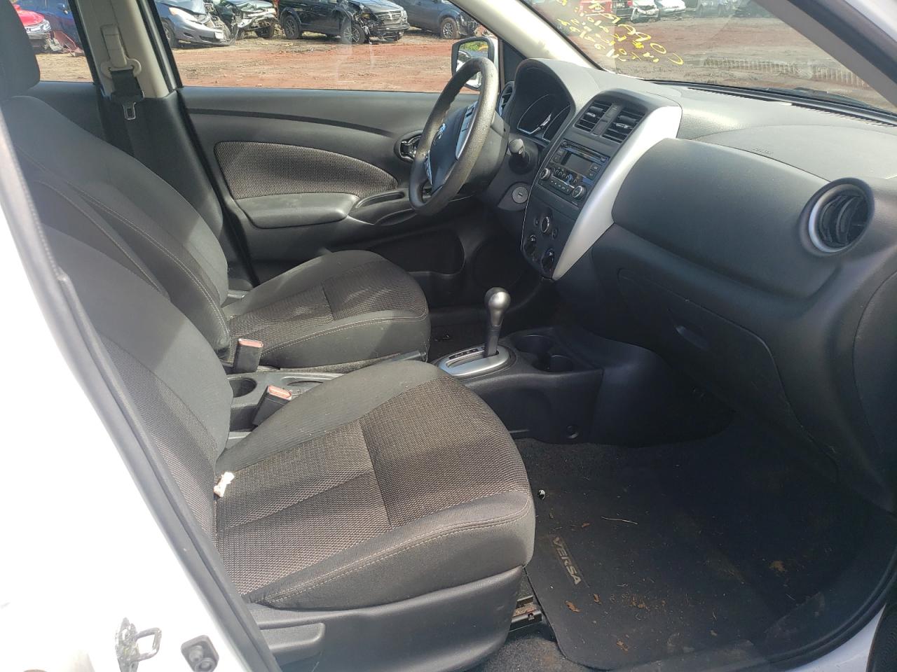 Photo 5 from auction – 2016 NISSAN VERSA S with VIN 3N1CN7AP6GL825043