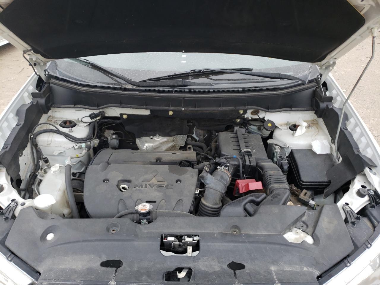 Photo 7 from auction – 2016 MITSUBISHI OUTLANDER with VIN JA4AR3AU0GZ045825