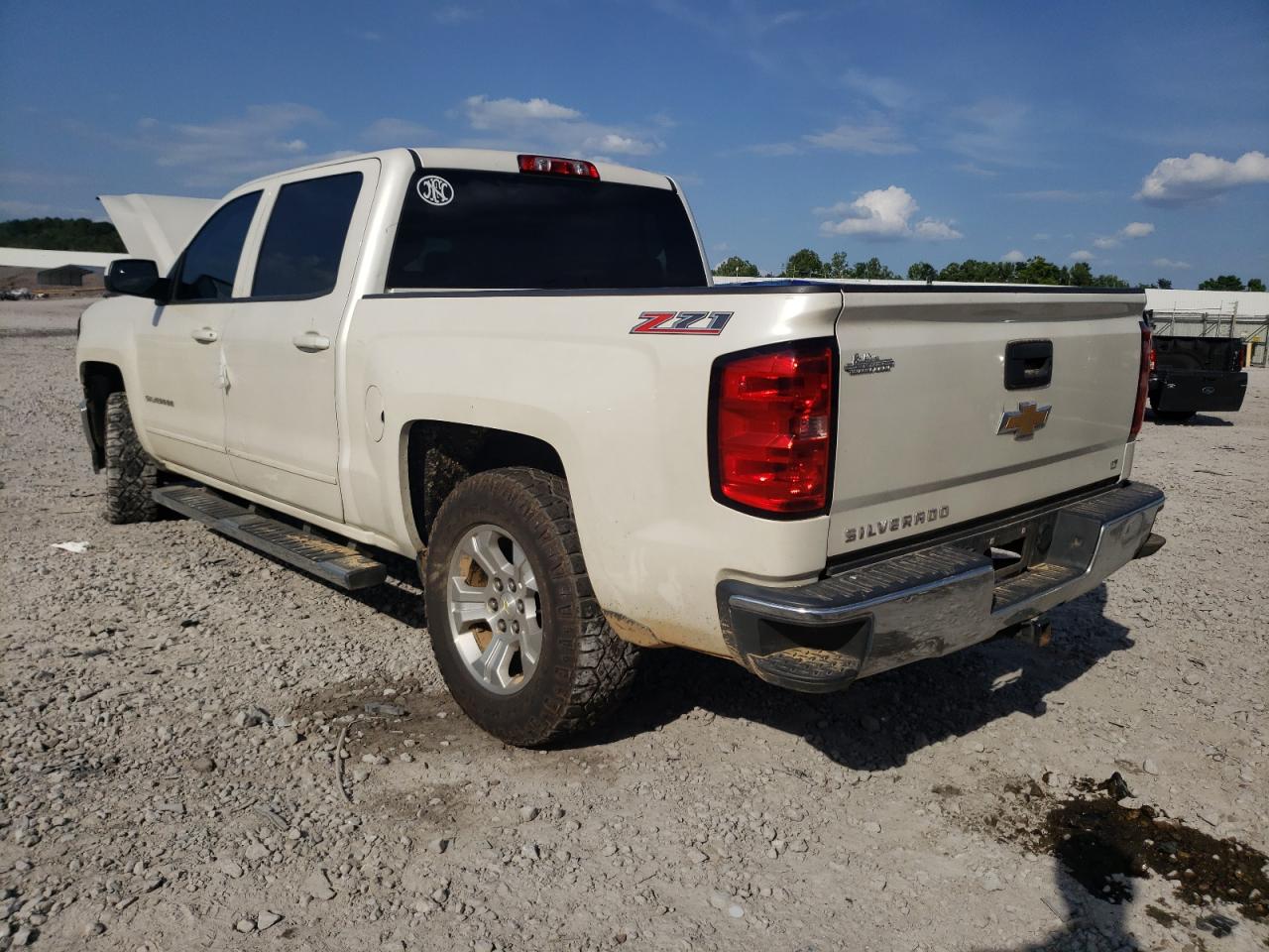 Photo 3 from auction – 2015 CHEVROLET SILVERADO with VIN 3GCUKREC8FG351715