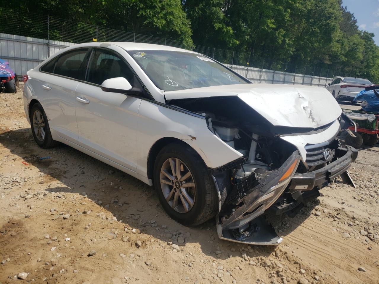 HYUNDAI SONATA SE 2016 with VIN 5NPE24AF9GH414949 - Photo from auction