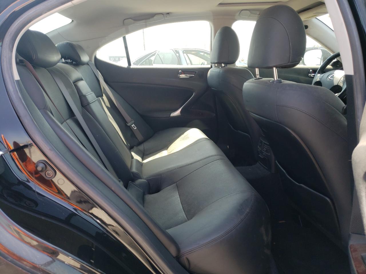 Photo 6 from auction – 2007 LEXUS IS 250 with VIN JTHBK262972031509