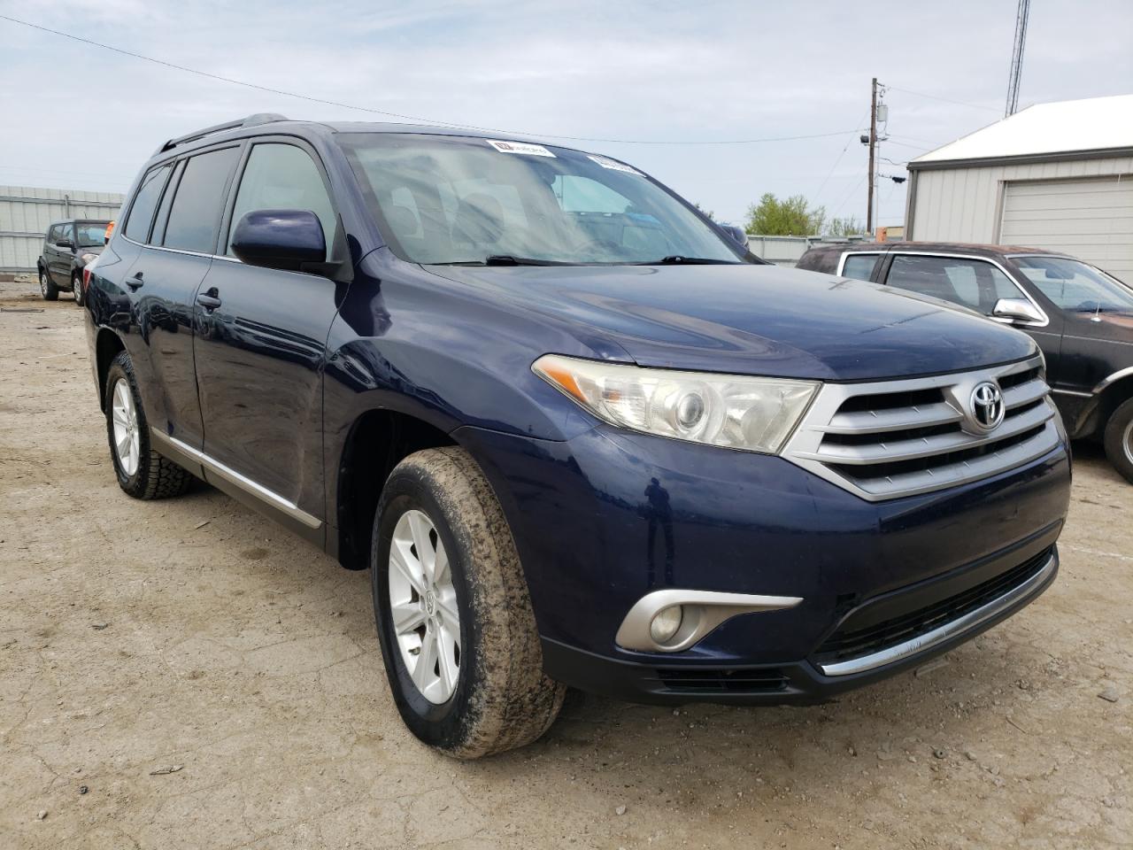 TOYOTA HIGHLANDER 2013 with VIN 5TDBK3EH6DS183717 - Photo from auction