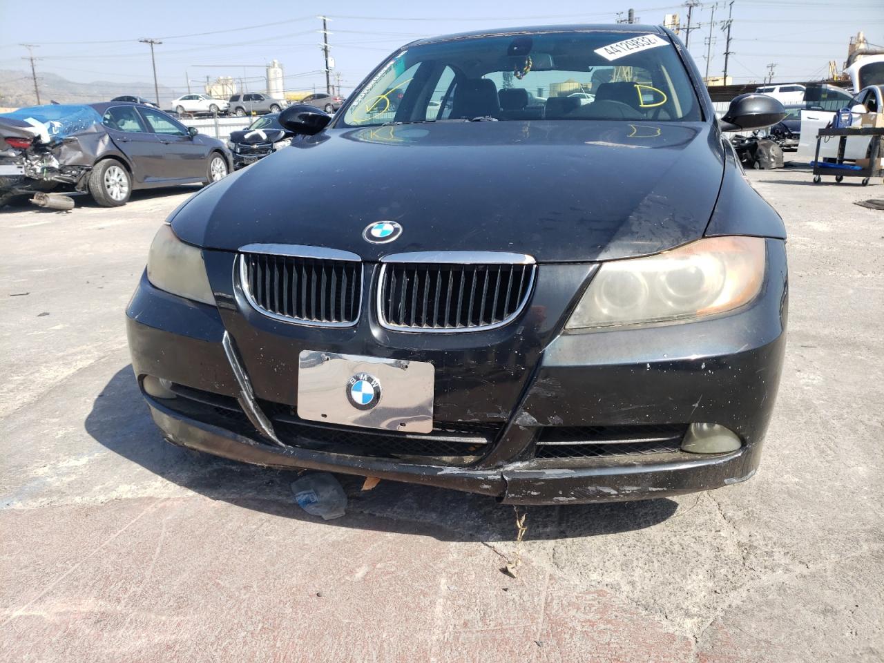 Photo 9 from auction – 2006 BMW 330 I with VIN WBAVB33536PS13420