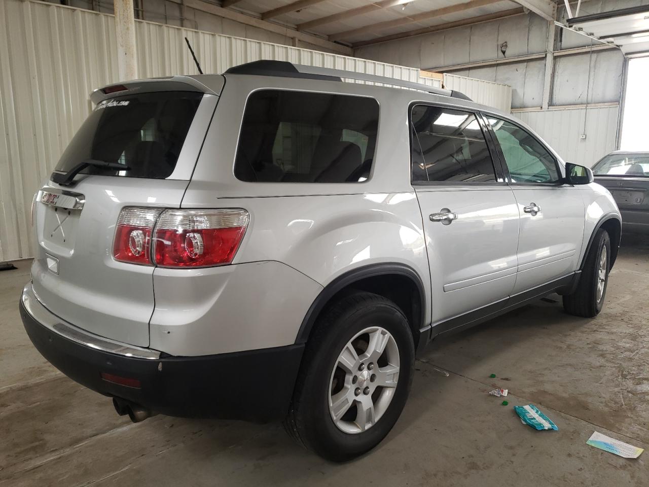 Photo 4 from auction – 2010 GMC ACADIA SLE with VIN 1GKLRLED2AJ256575
