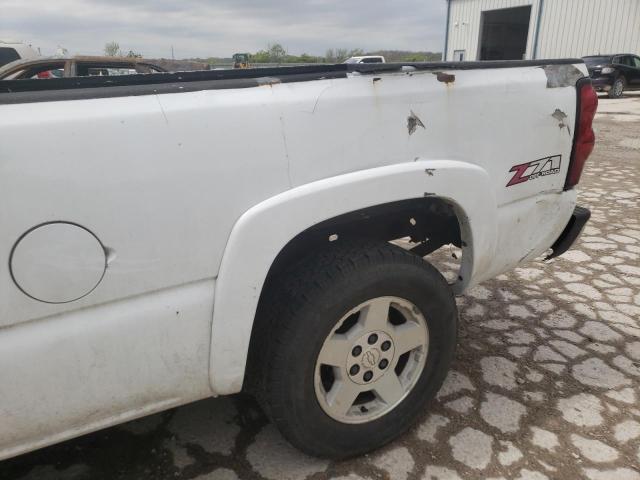 Photo 9 from auction – 2004 CHEVROLET SILVERADO with VIN 1GCEK19T14E277669