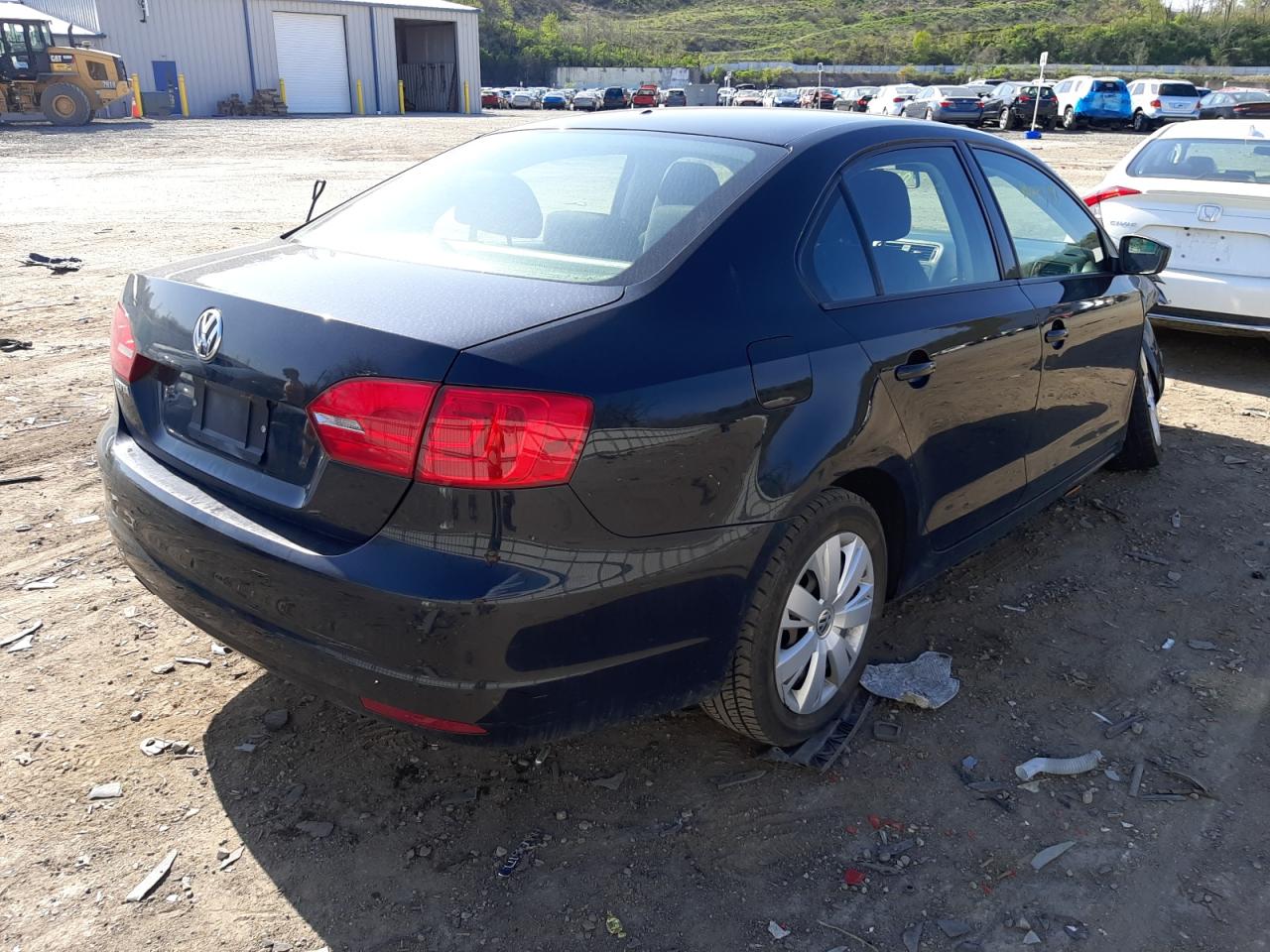 Photo 4 from auction – 2012 VOLKSWAGEN JETTA BASE with VIN 3VW2K7AJ6CM391303