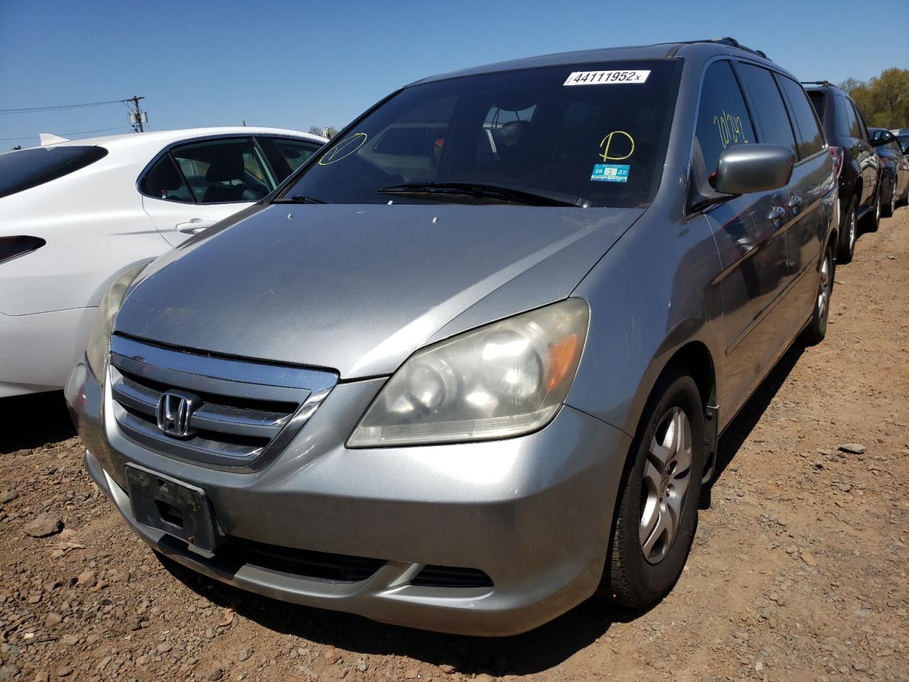 Photo 2 from auction – 2005 HONDA ODYSSEY EX with VIN 5FNRL38775B056608