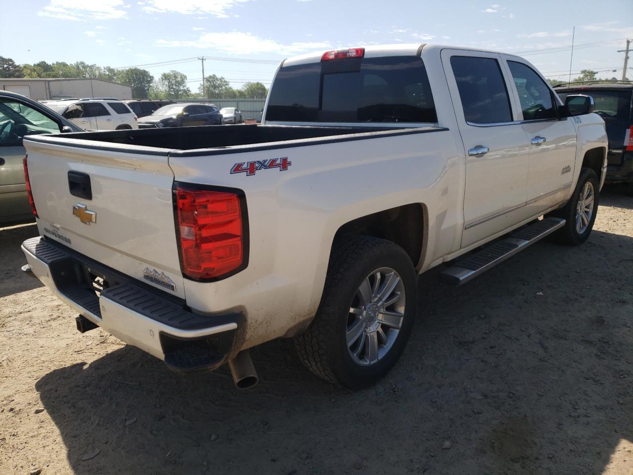 Фото 4 с аукциона – 2015 CHEVROLET SILVERADO с VIN 3GCUKTEC7FG242661