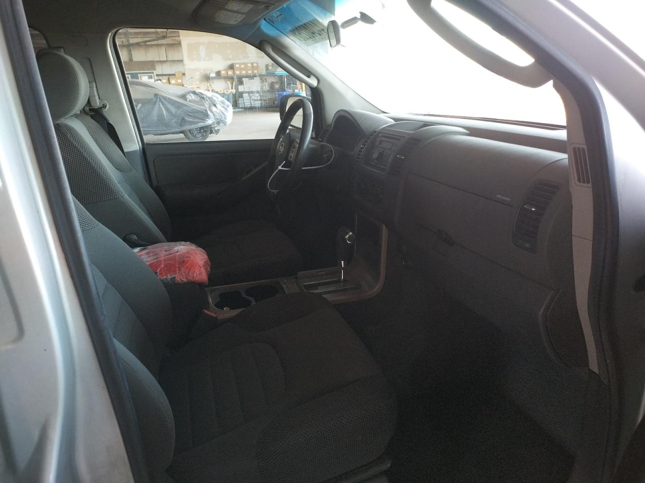 Photo 5 from auction – 2008 NISSAN PATHFINDER with VIN 5N1AR18U28C631751