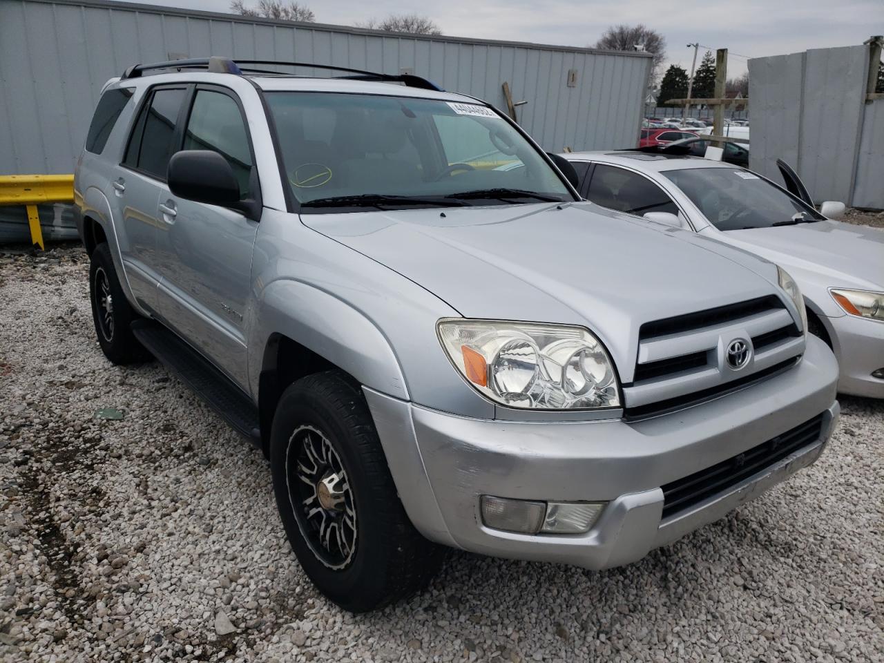 TOYOTA 4RUNNER SR 2003 con VIN JTEBU14R830014224 - Foto de la subasta
