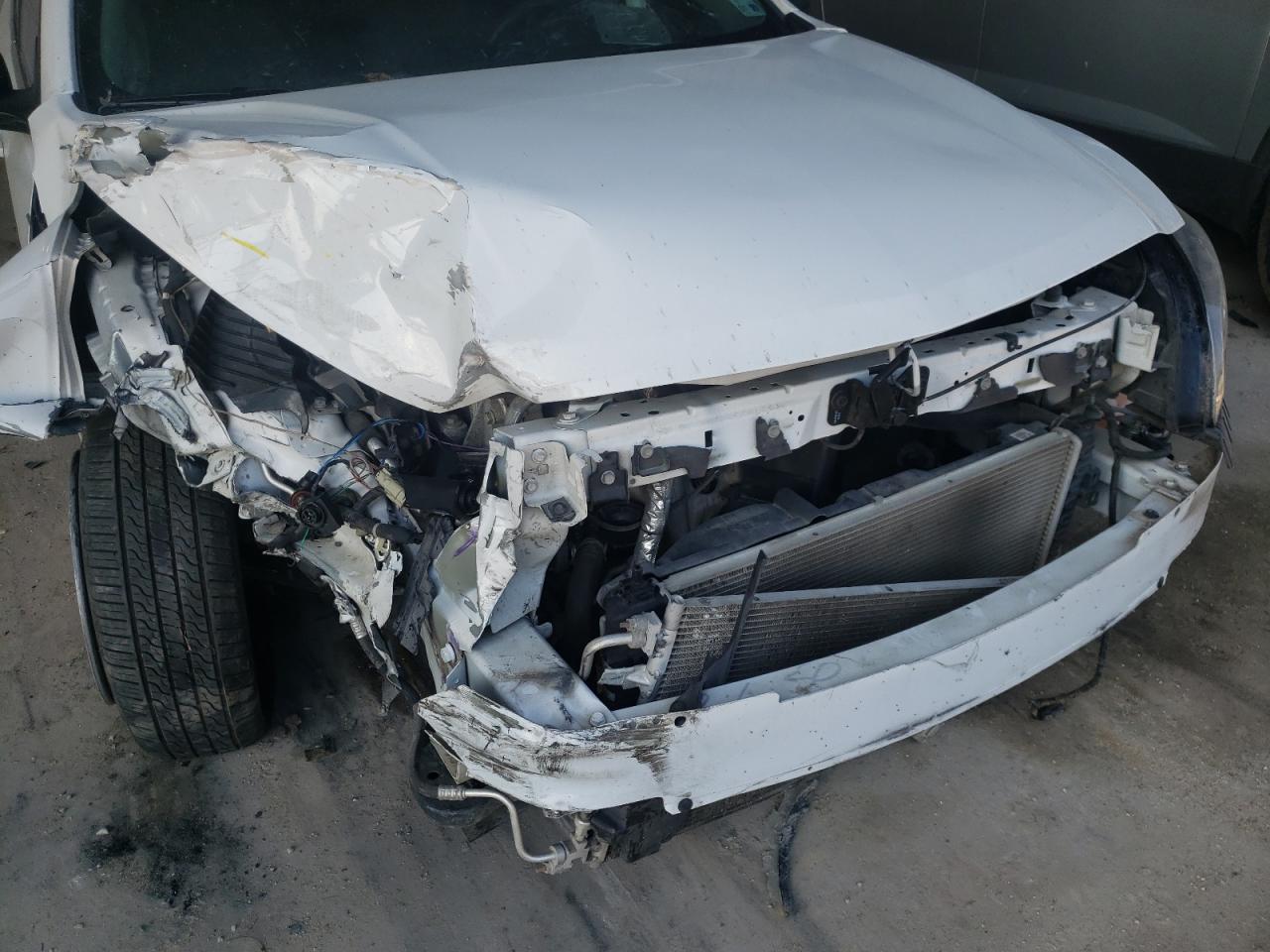 Photo 9 from auction – 2015 CHEVROLET MALIBU LS with VIN 1G11B5SL7FF352381