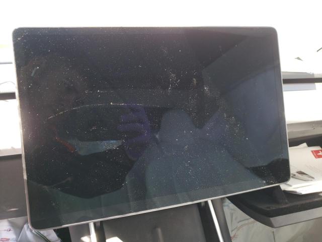 Photo 9 from auction – 2019 TESLA MODEL 3 with VIN 5YJ3E1EA0KF486142