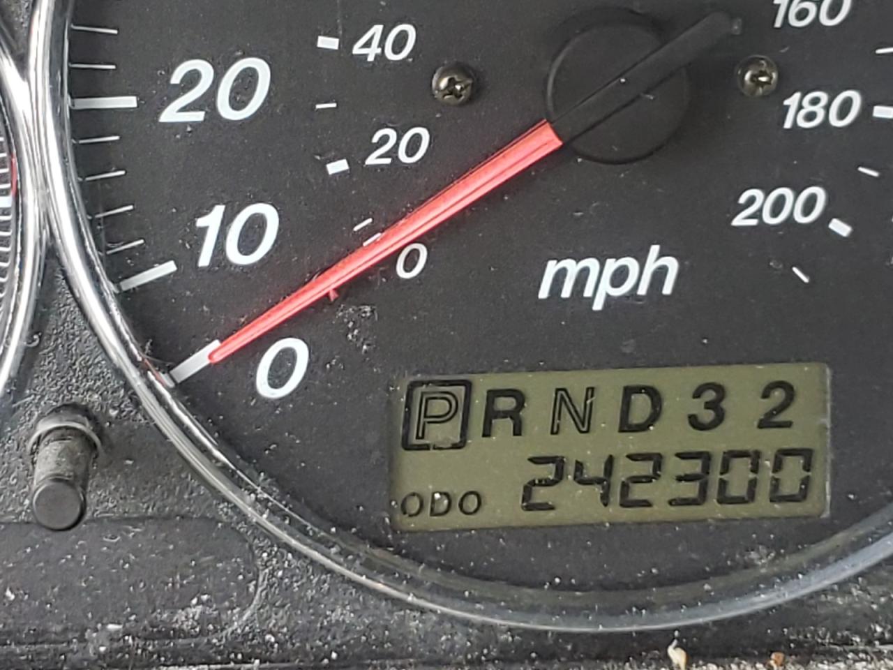 Photo 8 from auction – 2006 MAZDA MPV WAGON with VIN JM3LW28A060569483