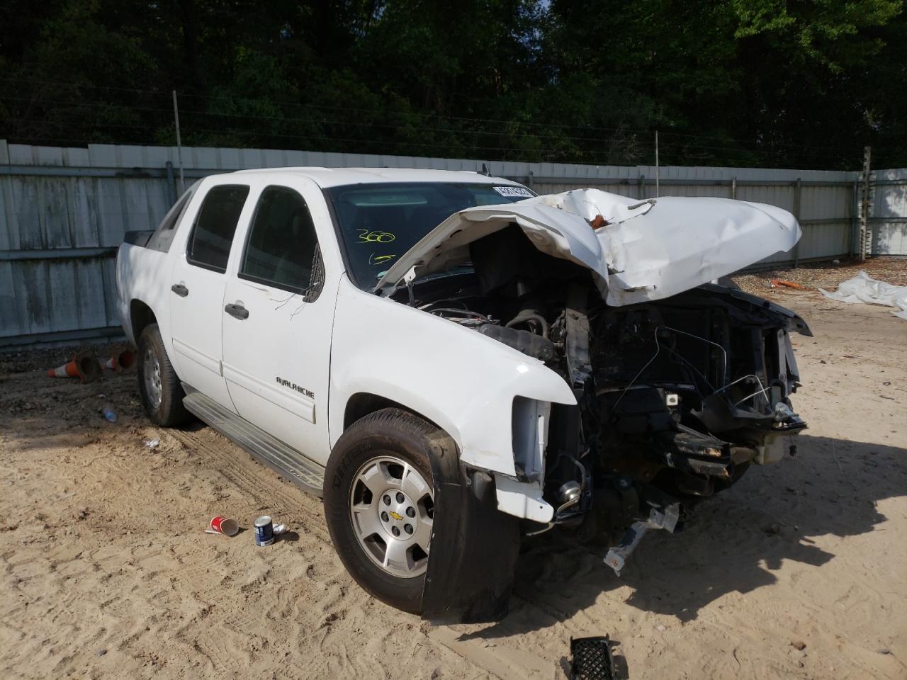 CHEVROLET AVALANCHE 2010 with VIN 3GNNCEE08AG266230 - Photo from auction