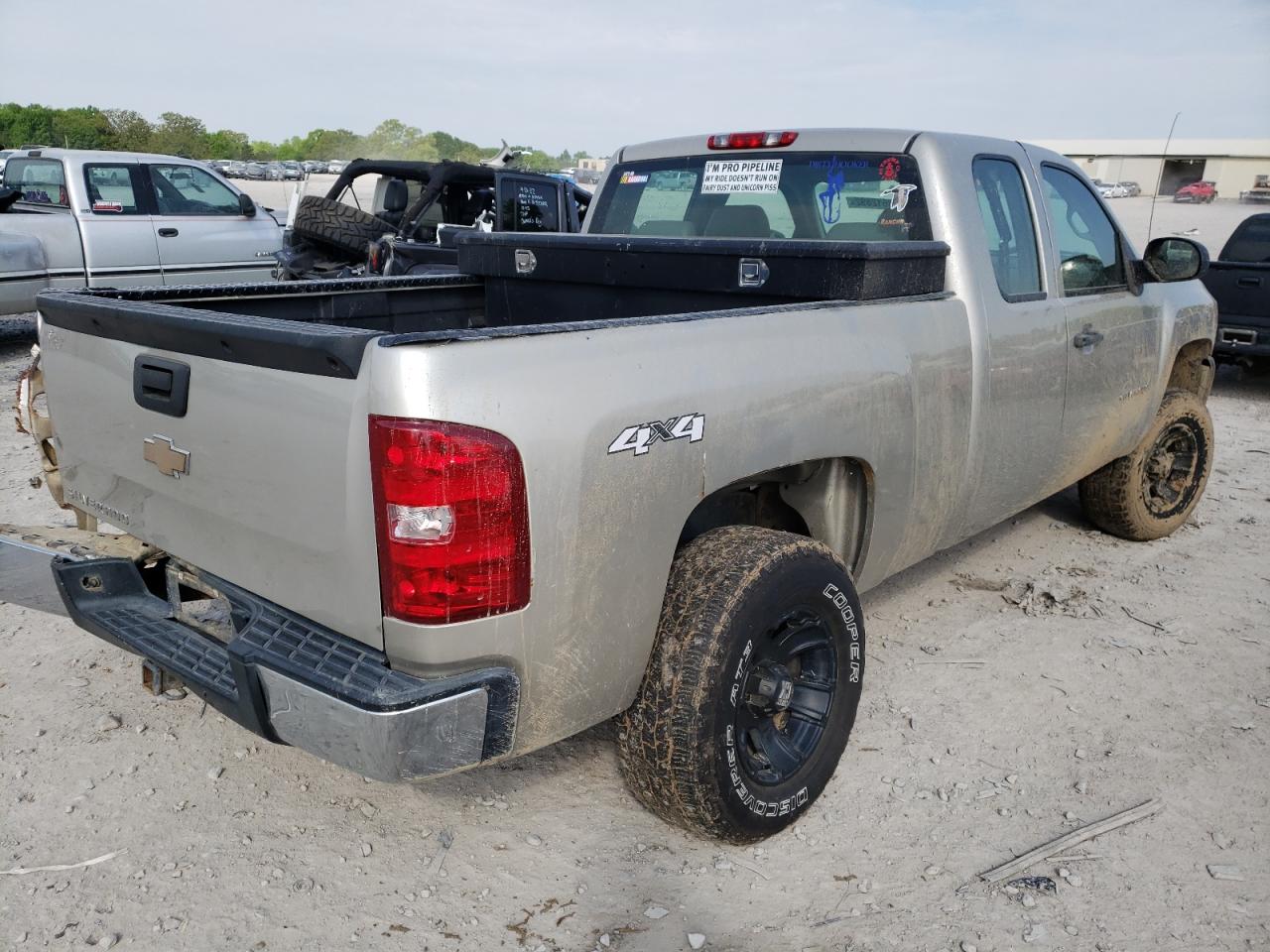Photo 4 from auction – 2009 CHEVROLET SILVERADO with VIN 1GCEK19C19Z159539