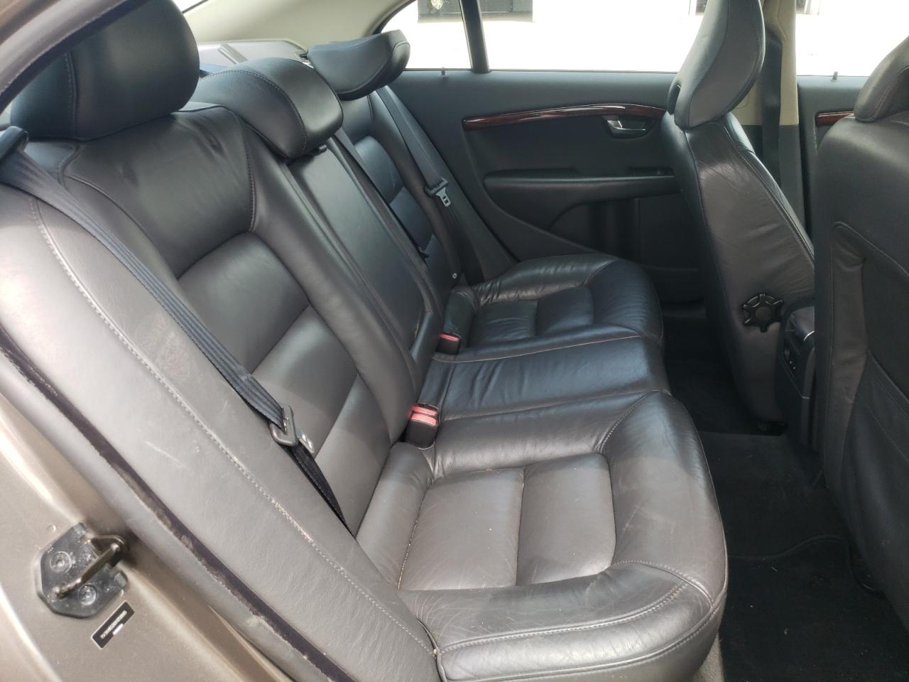 Photo 6 from auction – 2008 VOLVO S80 V8 with VIN YV1AH852681059995