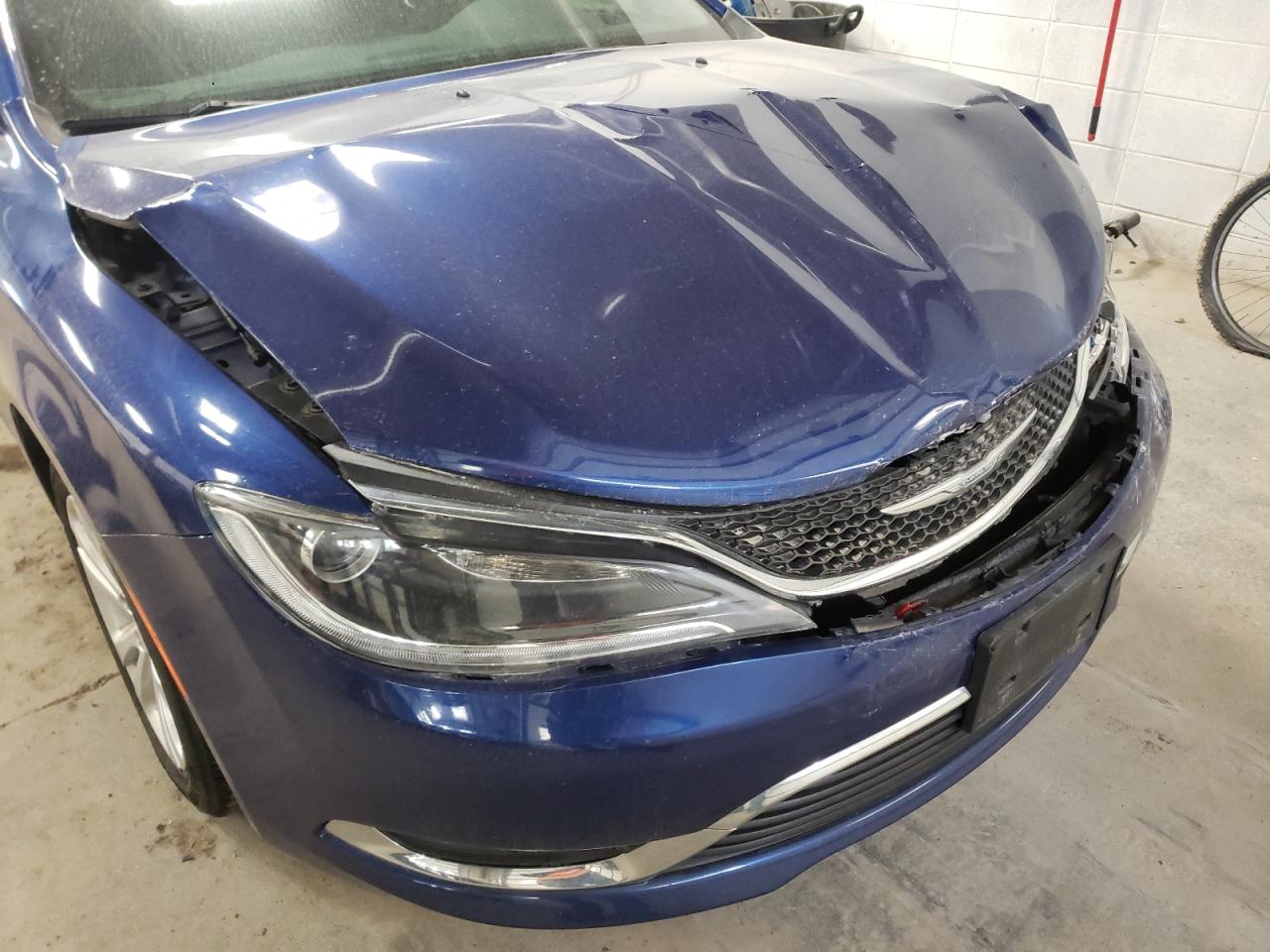 Photo 9 from auction – 2015 CHRYSLER 200 LIMITE with VIN 1C3CCCAB1FN571566