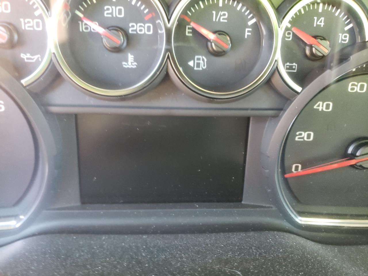 Photo 8 from auction – 2019 CHEVROLET SILVERADO with VIN 3GCPYFED6KG122530