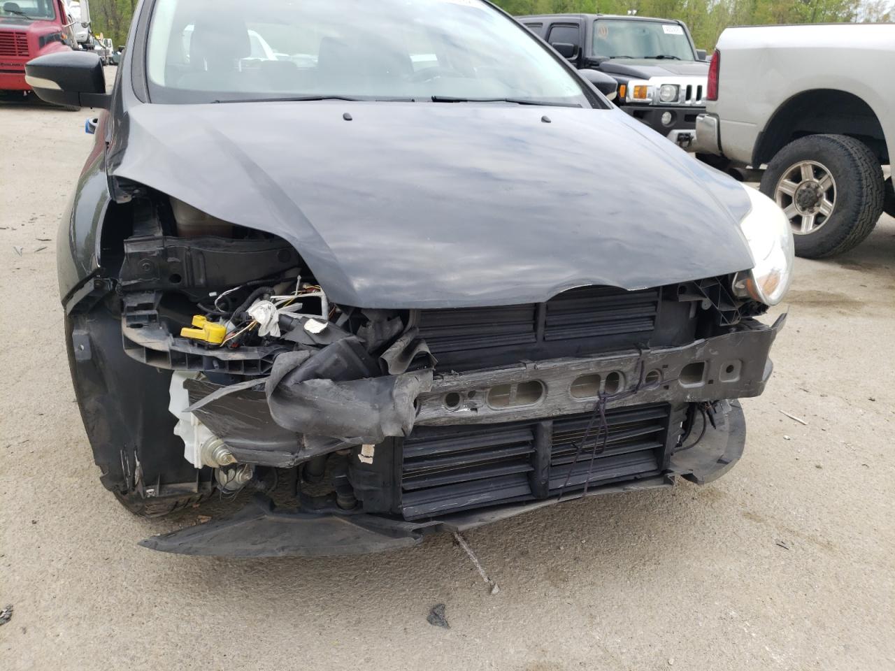 Photo 9 from auction – 2013 FORD FOCUS SE with VIN 1FADP3K29DL174527