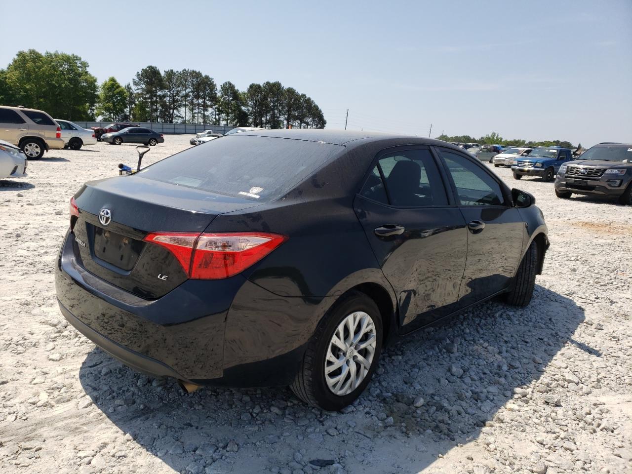 Photo 4 from auction – 2017 TOYOTA COROLLA L with VIN 5YFBURHE4HP724647