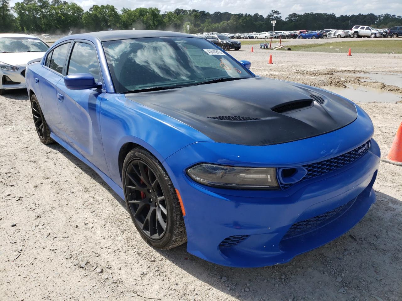 DODGE CHARGER SR 2019 with VIN 2C3CDXL92KH666915 - Photo from auction