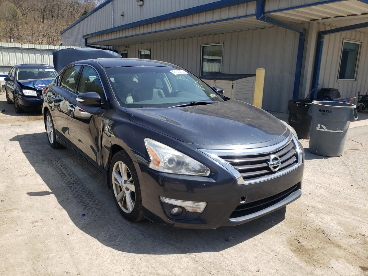 NISSAN ALTIMA 2.5 2013 with VIN 1N4AL3AP2DN587485 - Photo from auction