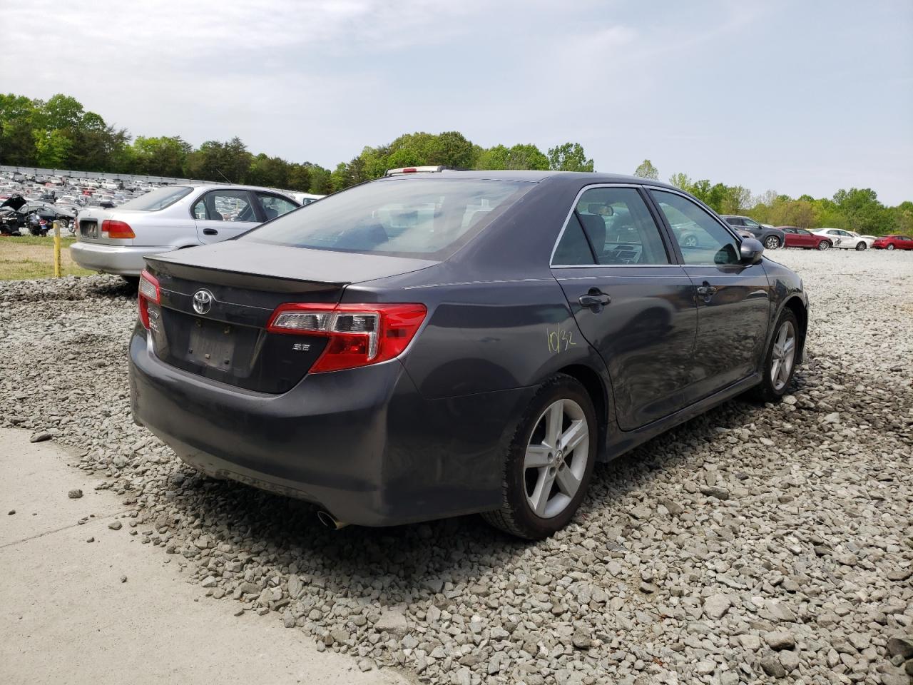 Photo 14 from auction – 2013 TOYOTA CAMRY L with VIN 4T1BF1FK9DU292859