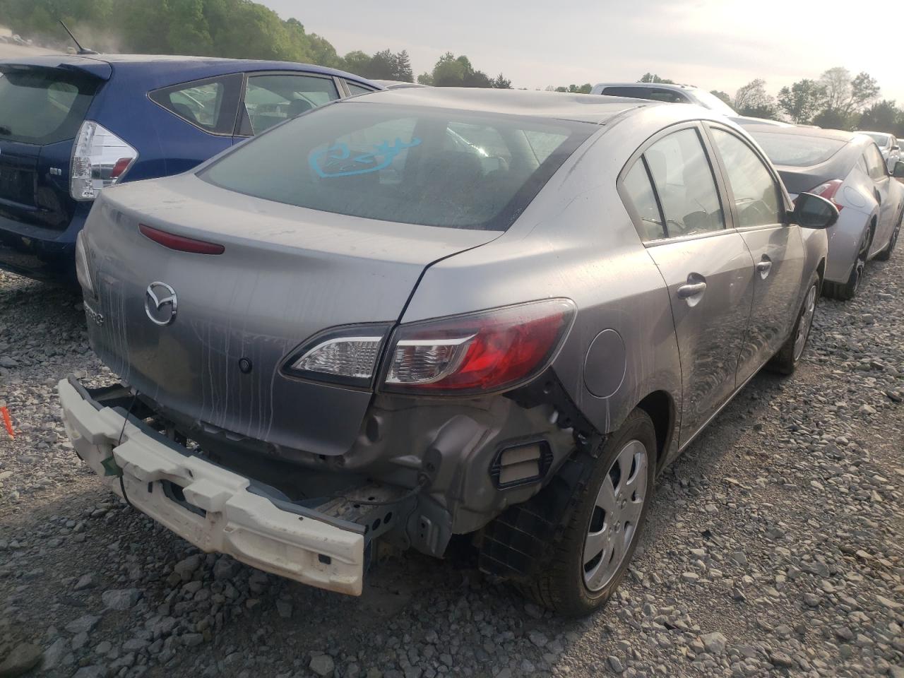 Photo 4 from auction – 2011 MAZDA 3 I with VIN JM1BL1UF3B1393249