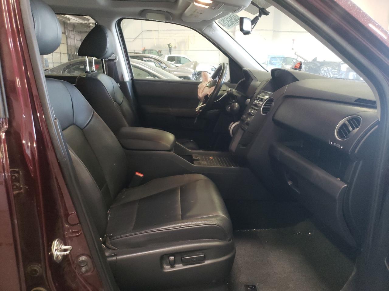 Photo 5 from auction – 2015 HONDA PILOT EXL with VIN 5FNYF4H5XFB062606