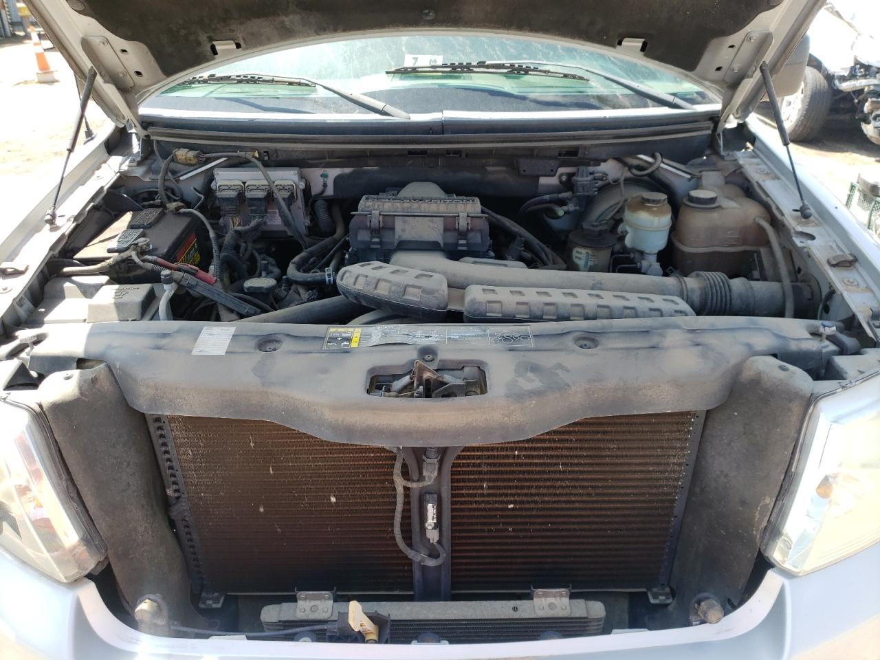 Photo 7 from auction – 2004 FORD F150 with VIN 1FTPX14564NB29892
