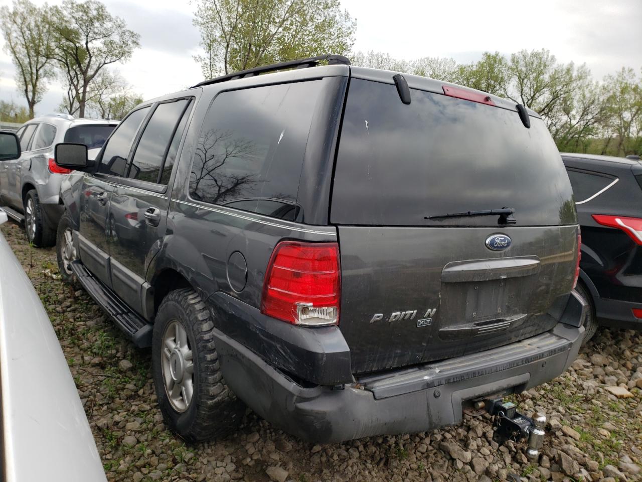 Photo 3 from auction – 2005 FORD EXPEDITION with VIN 1FMPU16535LB06892