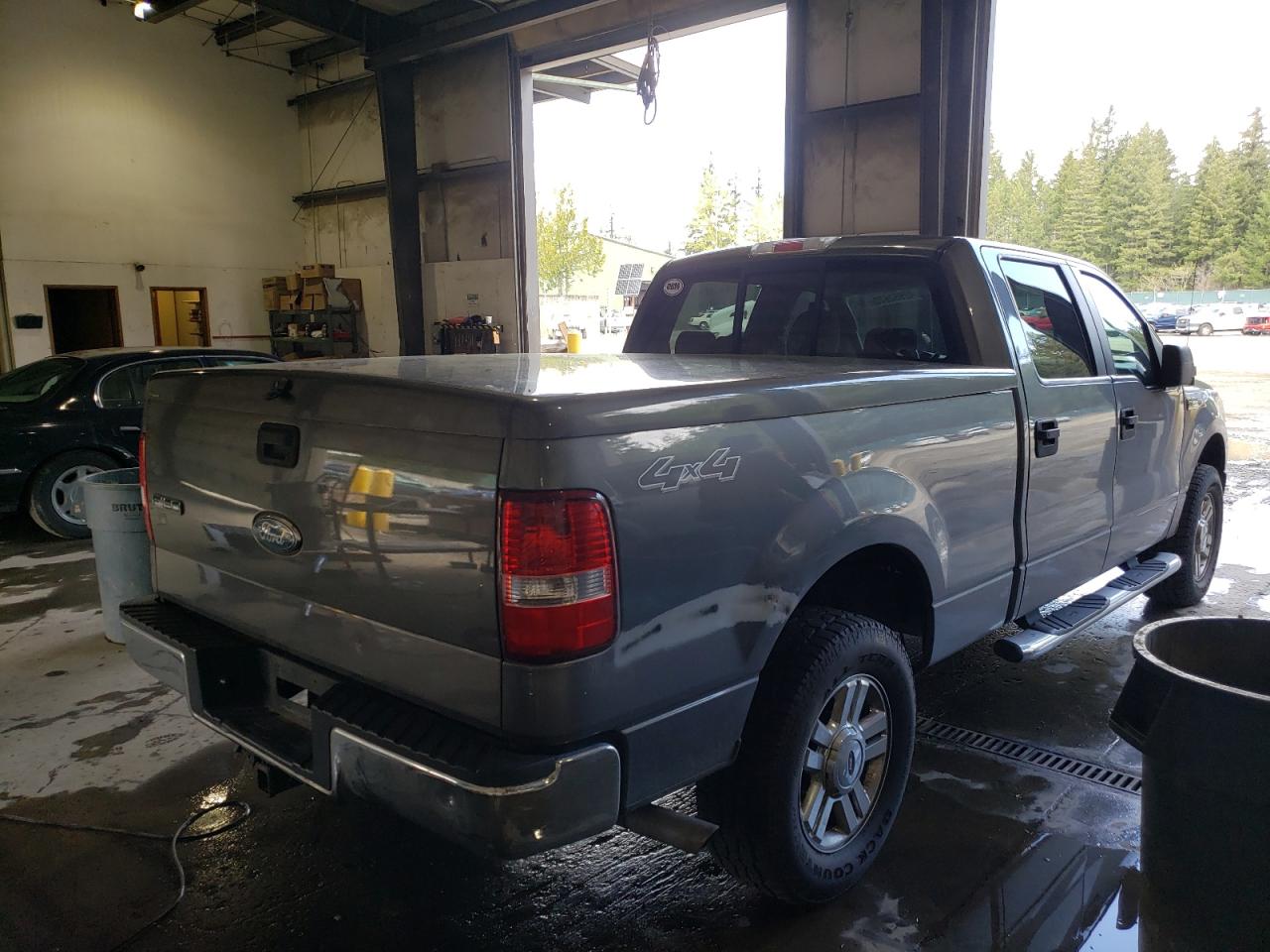 Photo 4 from auction – 2007 FORD F150 SUPER with VIN 1FTPW14V97FA86764