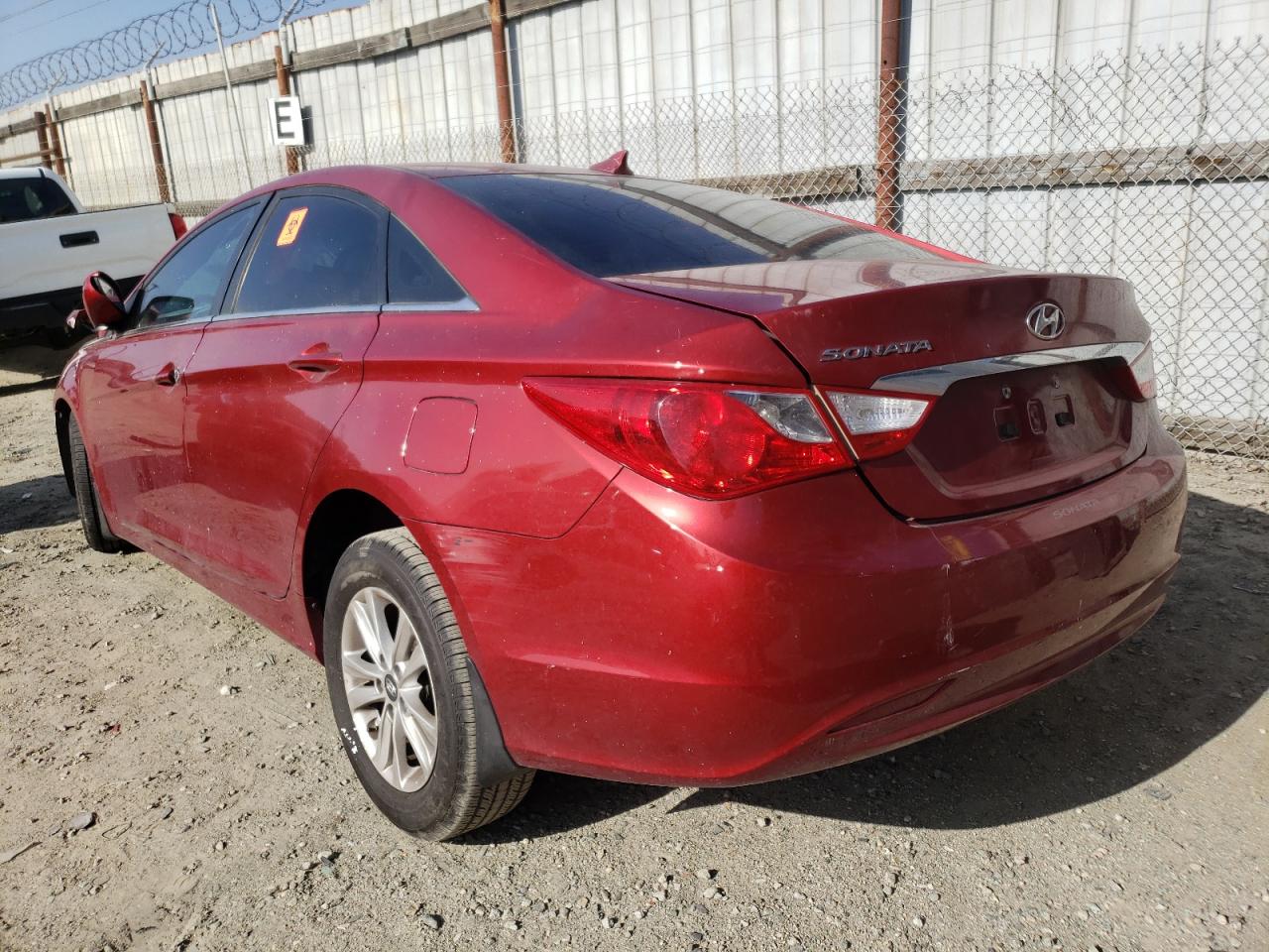 Photo 3 from auction – 2012 HYUNDAI SONATA GLS with VIN 5NPEB4AC3CH487623