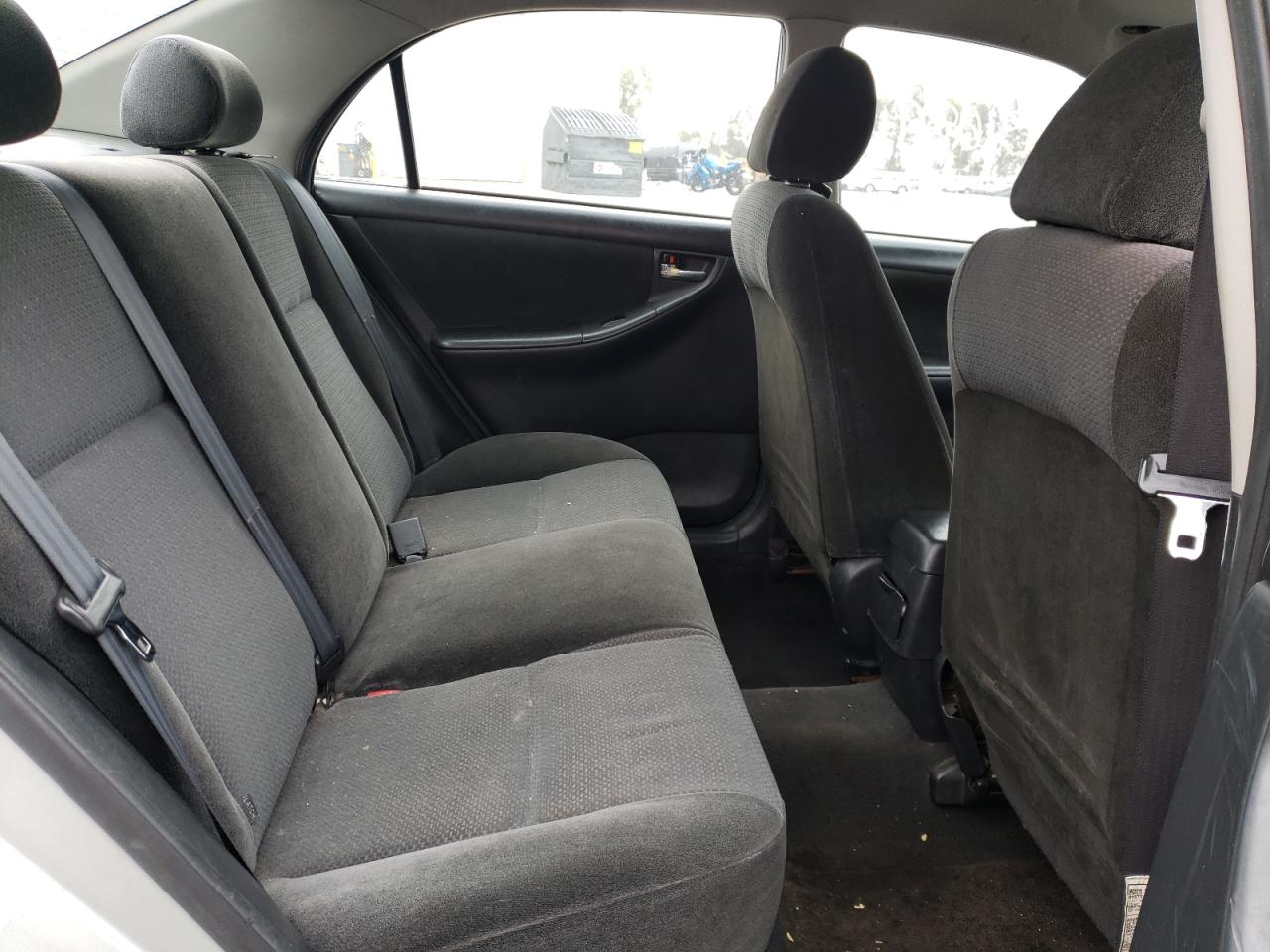 Photo 6 from auction – 2004 TOYOTA COROLLA CE with VIN 1NXBR32E64Z241595