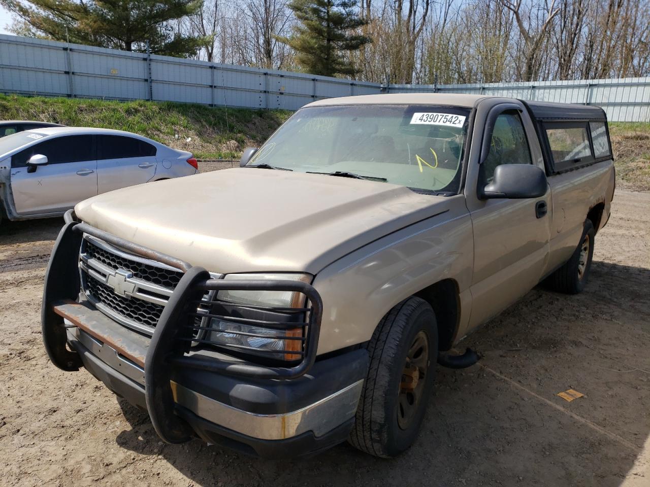 Photo 2 from auction – 2007 CHEVROLET SILVERADO with VIN 1GCEC14X27Z147386