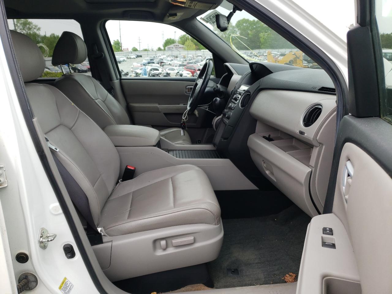 Photo 5 from auction – 2013 HONDA PILOT EXL with VIN 5FNYF3H51DB020008