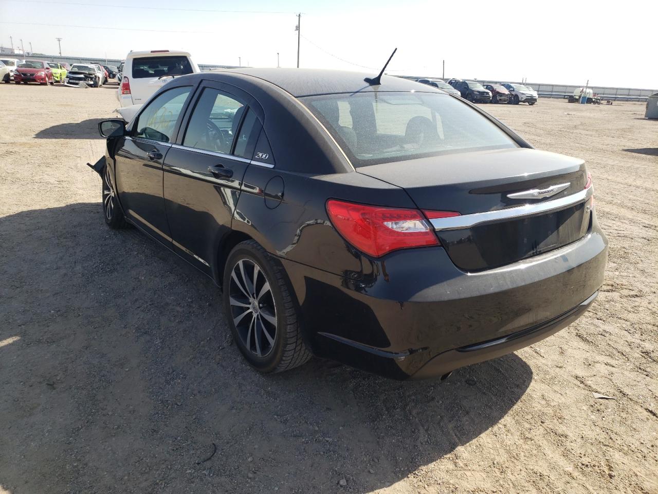 Photo 3 from auction – 2013 CHRYSLER 200 TOURIN with VIN 1C3CCBBG6DN751546