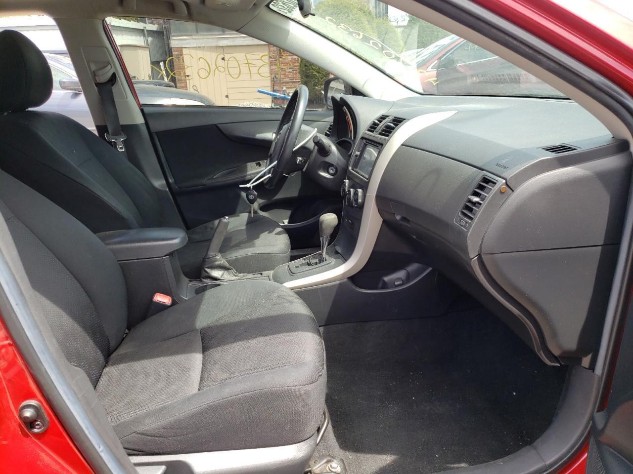 Photo 5 from auction – 2009 TOYOTA COROLLA BA with VIN 2T1BU40E49C052556