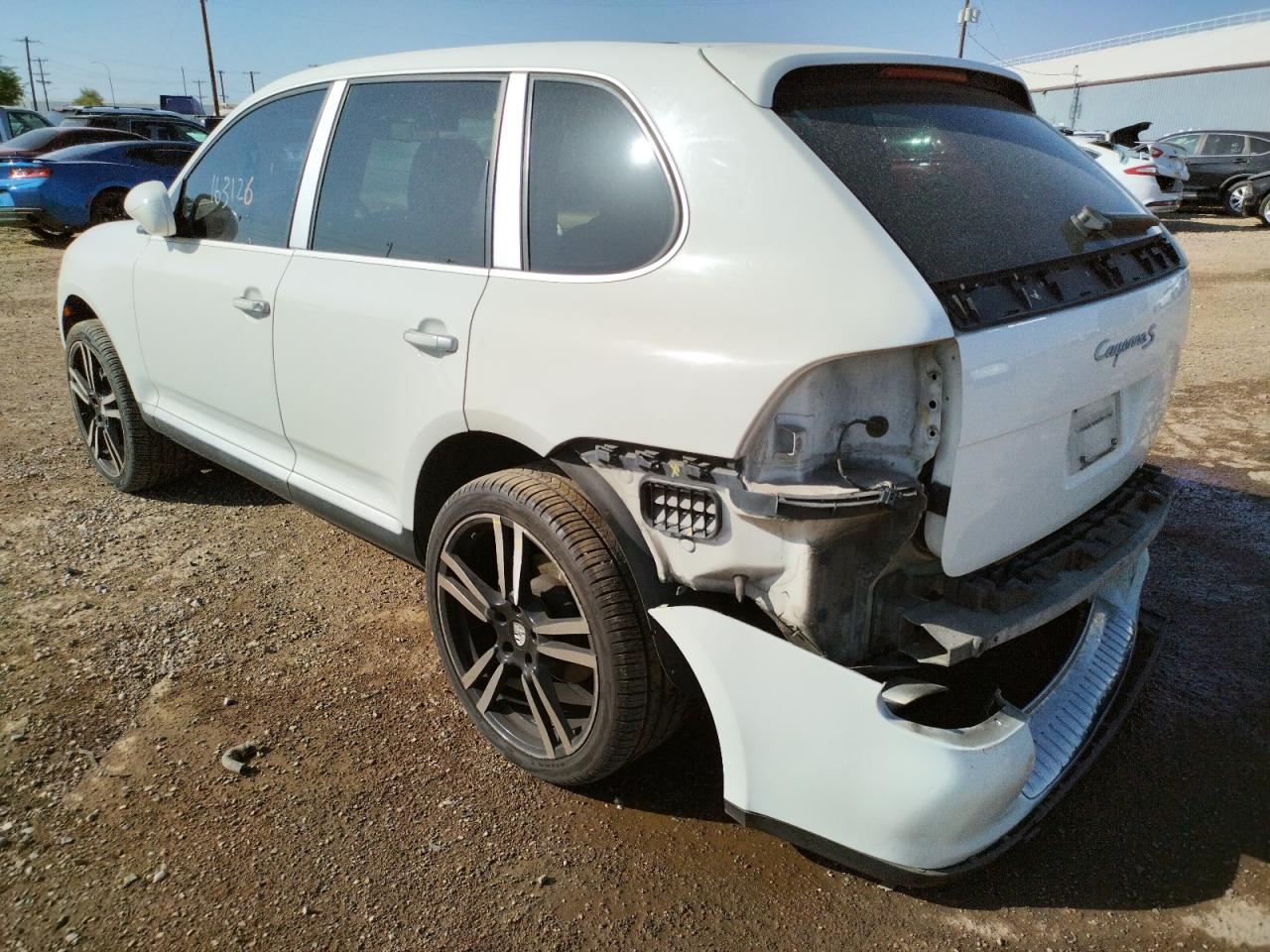 Photo 3 from auction – 2004 PORSCHE CAYENNE S with VIN WP1AB29P74LA75209