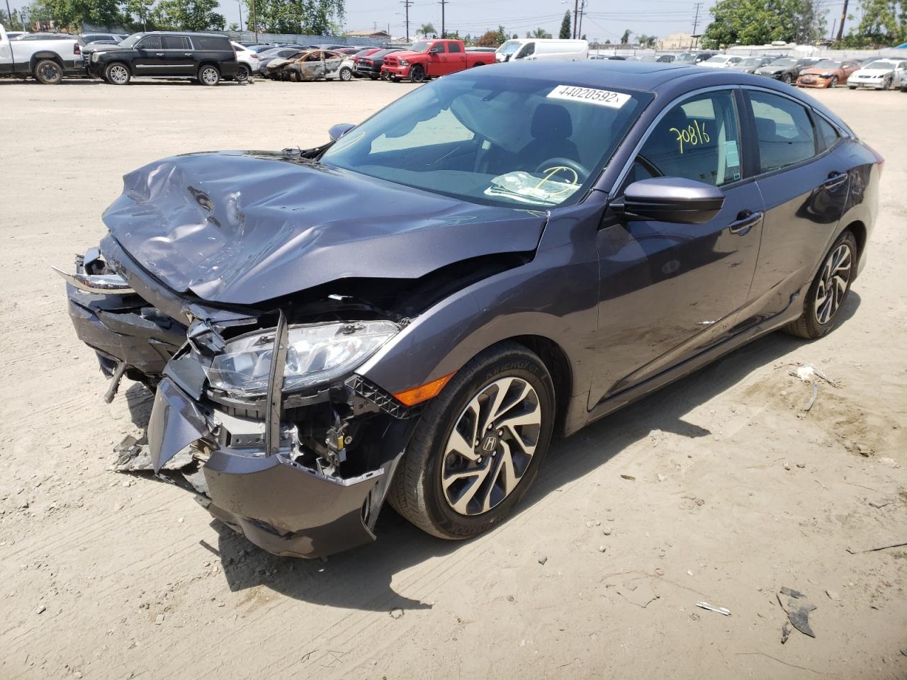 Photo 2 from auction – 2017 HONDA CIVIC EX with VIN 2HGFC2F75HH538591