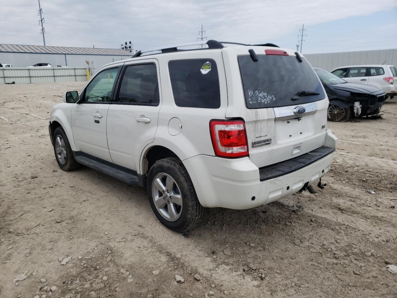 Photo 3 from auction – 2011 FORD ESCAPE LIM with VIN 1FMCU9EG5BKC36335