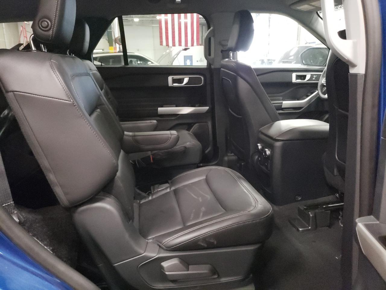 Photo 6 from auction – 2021 FORD EXPLORER with VIN 1FMSK8DH1LGC67608