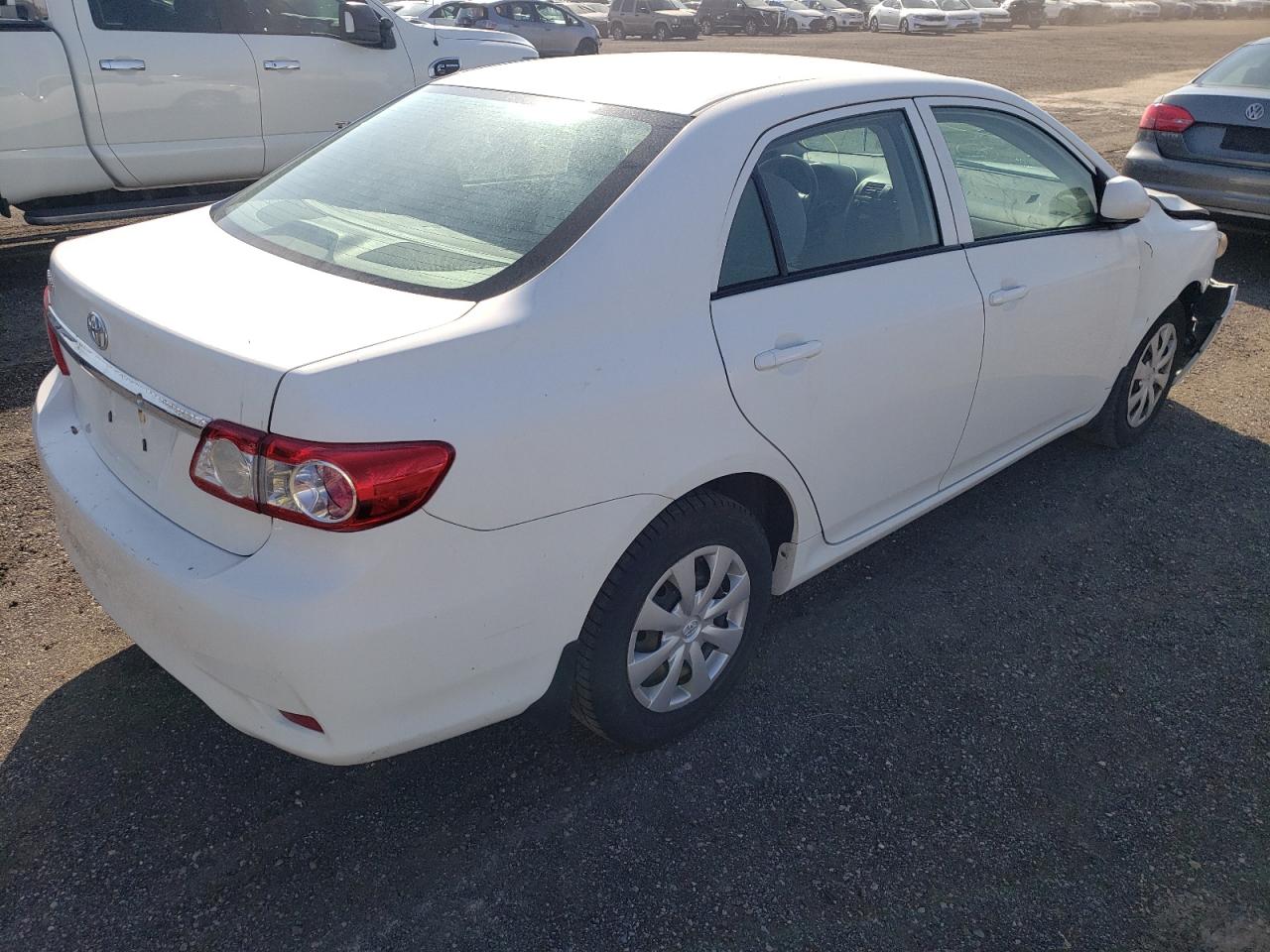 Photo 4 from auction – 2011 TOYOTA COROLLA BA with VIN 2T1BU4EEXBC733450
