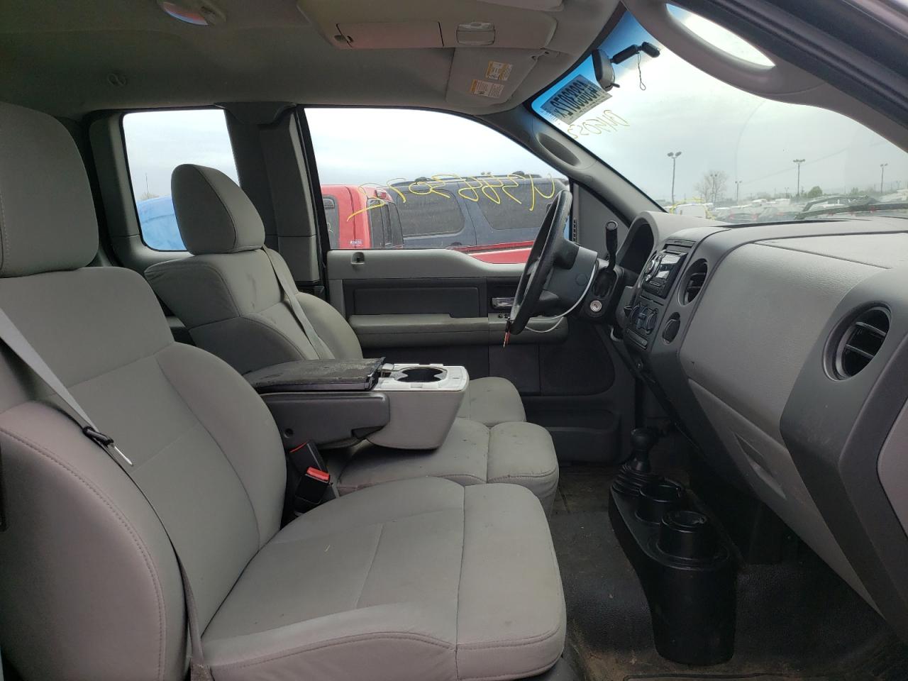 Photo 5 from auction – 2008 FORD F150 with VIN 1FTRX14W78FB45052