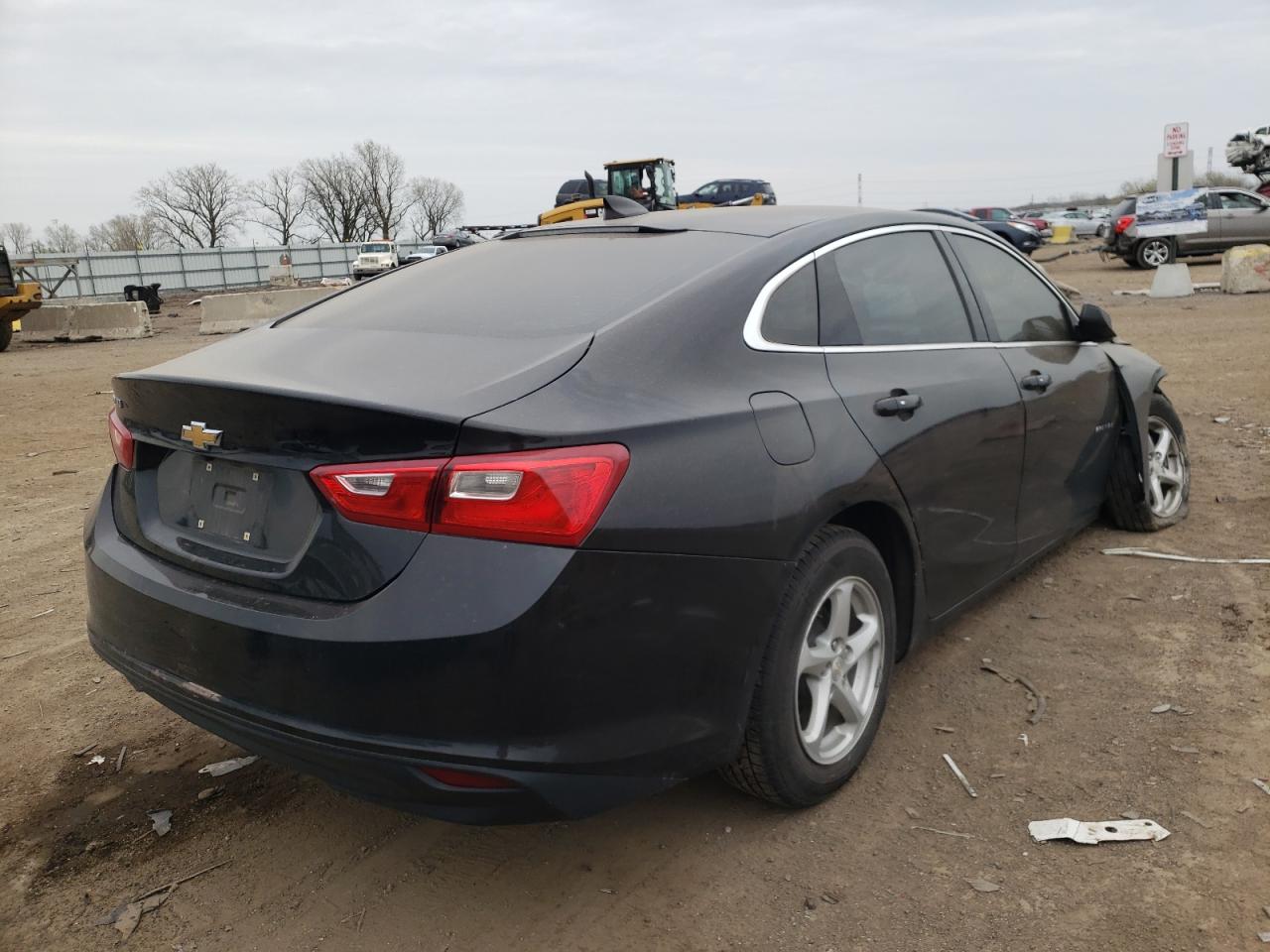Photo 4 from auction – 2017 CHEVROLET MALIBU LS with VIN 1G1ZB5ST1HF197980