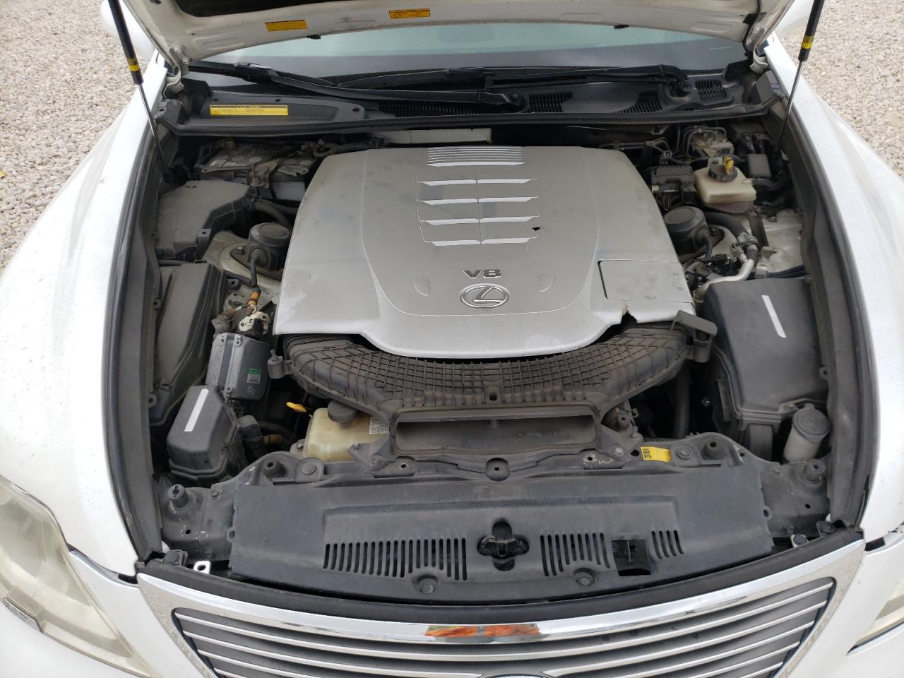 Photo 7 from auction – 2008 LEXUS LS 460L with VIN JTHGL46F185028122